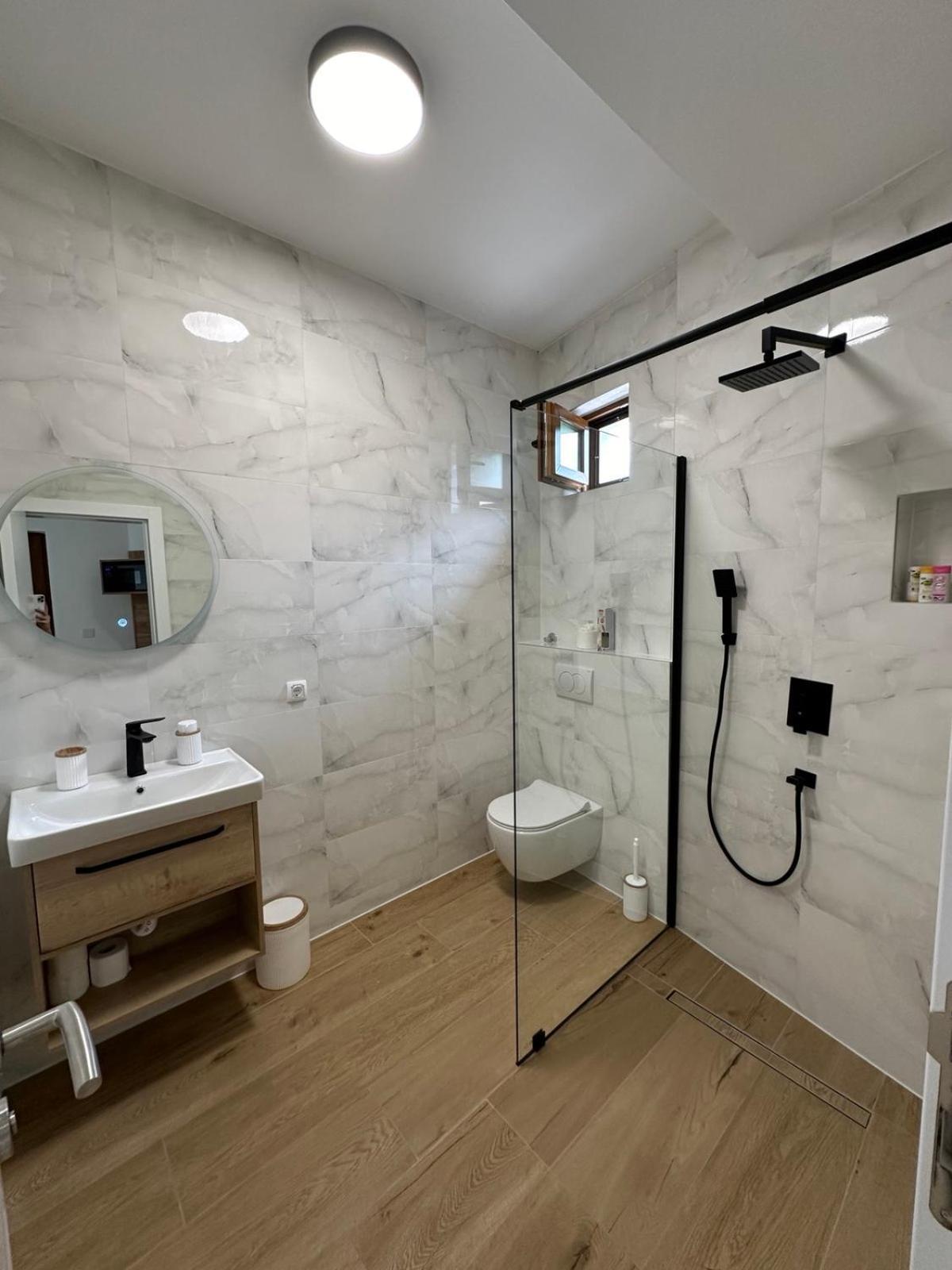 Studio Apartmani Izvor Благай Екстериор снимка
