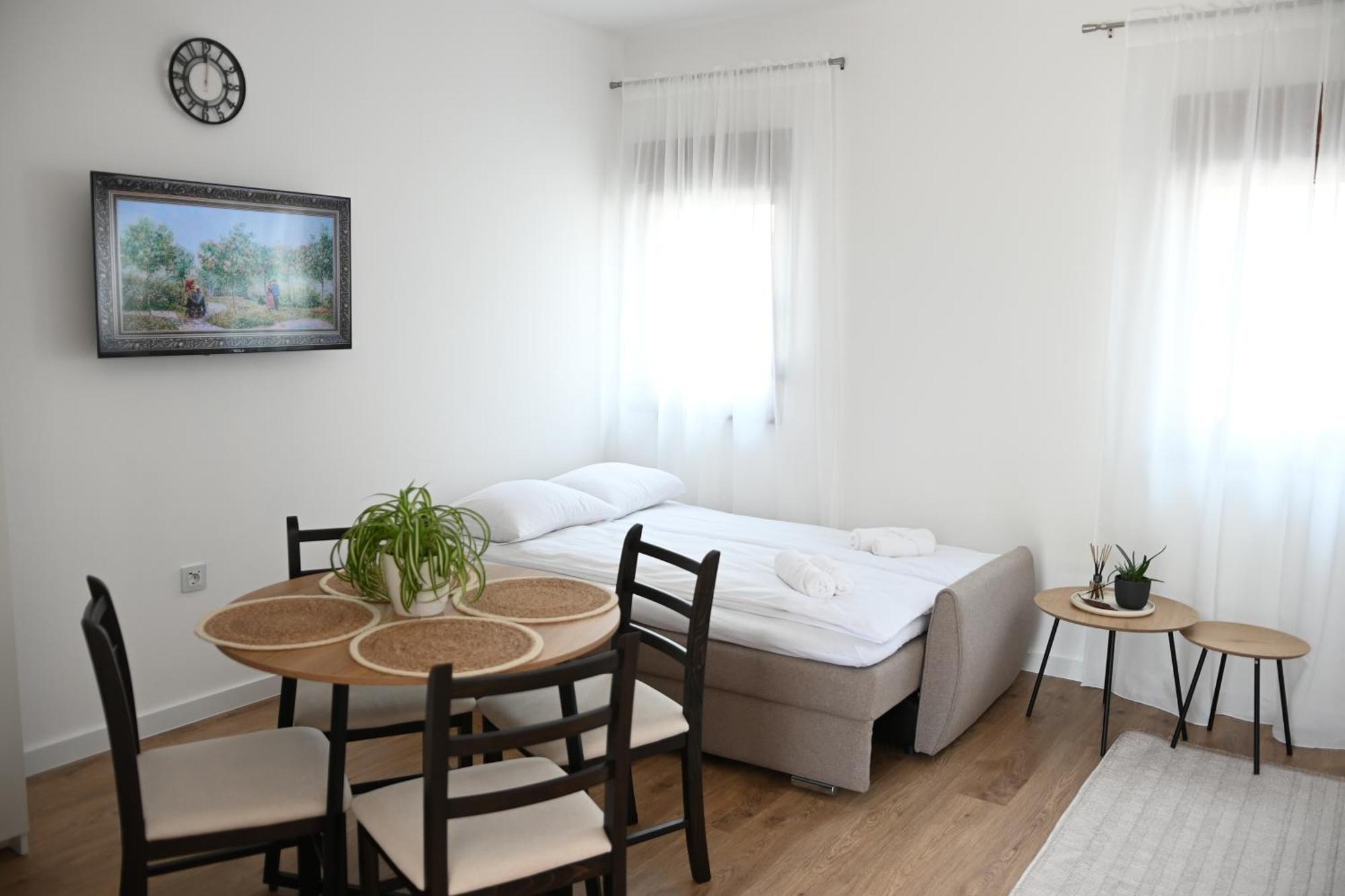 Studio Apartmani Izvor Благай Екстериор снимка